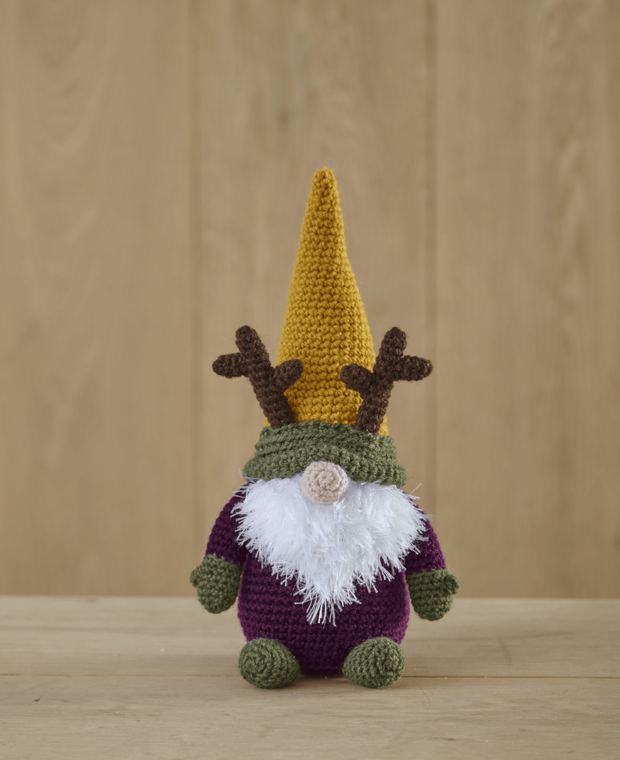 King Cole Christmas Crochet - Book 9