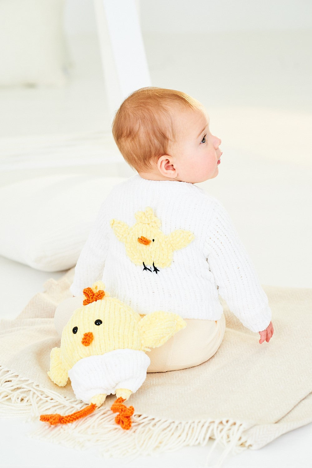 Stylecraft Squeeze Me DK Cardigans & Toy Pattern 10151