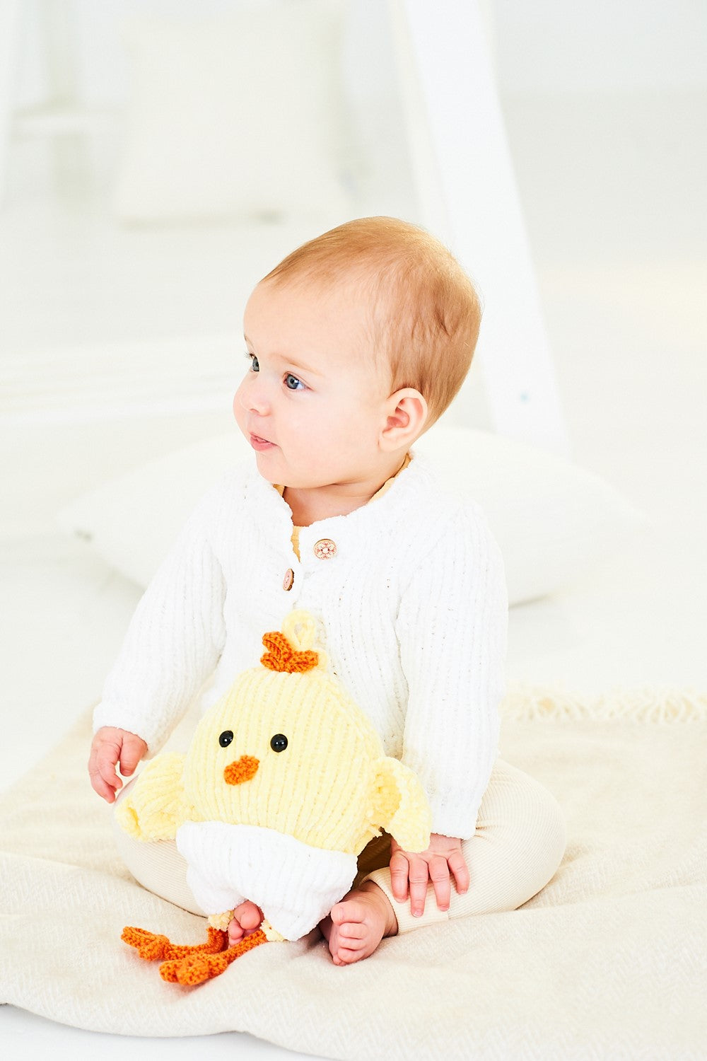 Stylecraft Squeeze Me DK Cardigans & Toy Pattern 10151