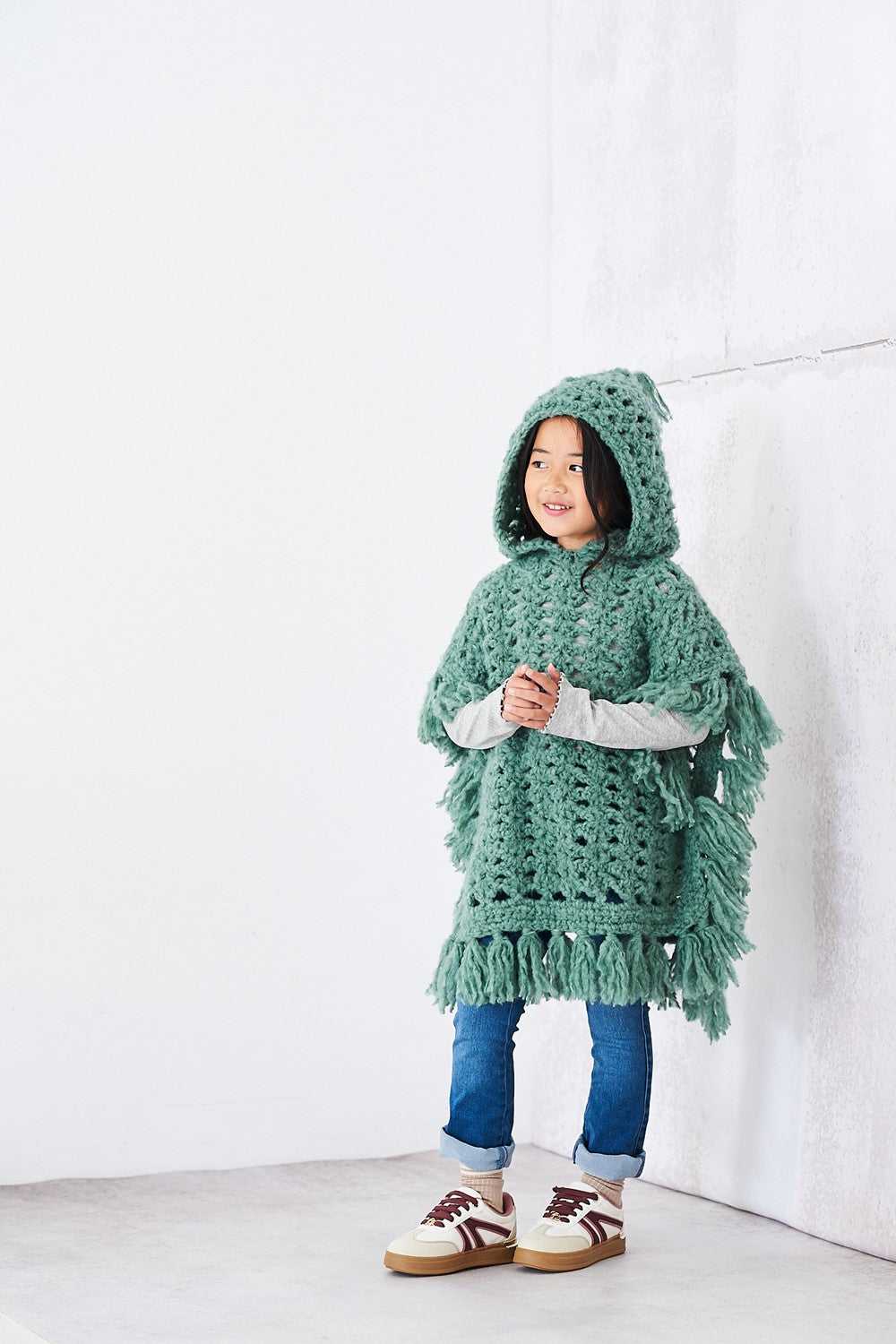 Stylecraft Cloudlike Super Chunky Crochet Ponchos Pattern 10254