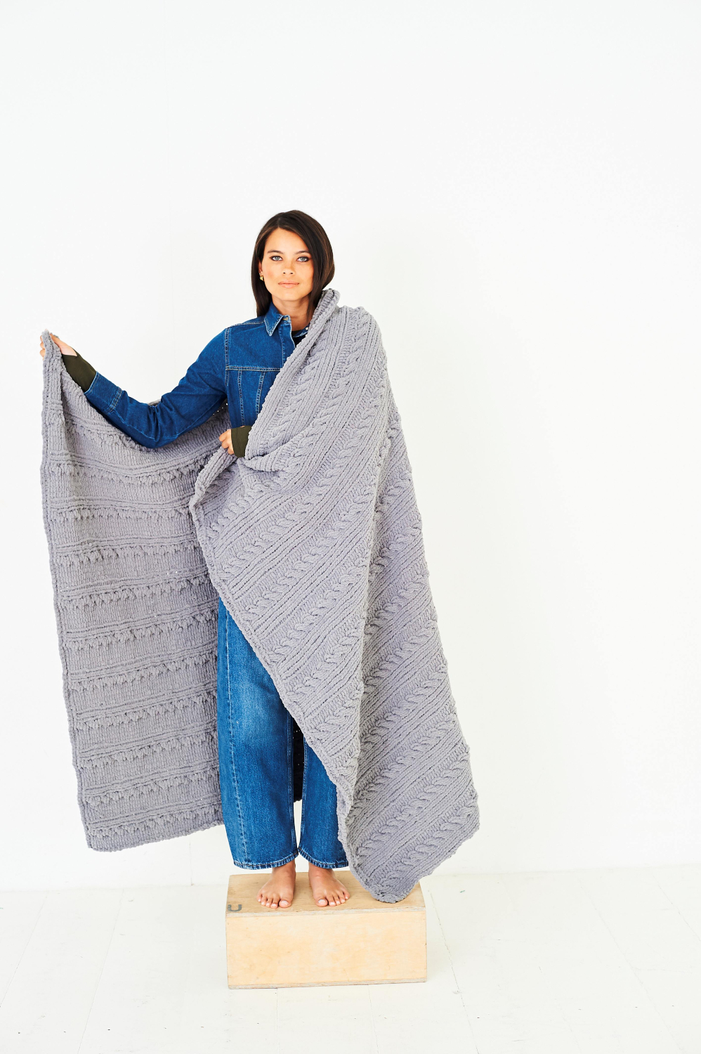 Stylecraft Soft & Cosy Cable Blankets Pattern 10280