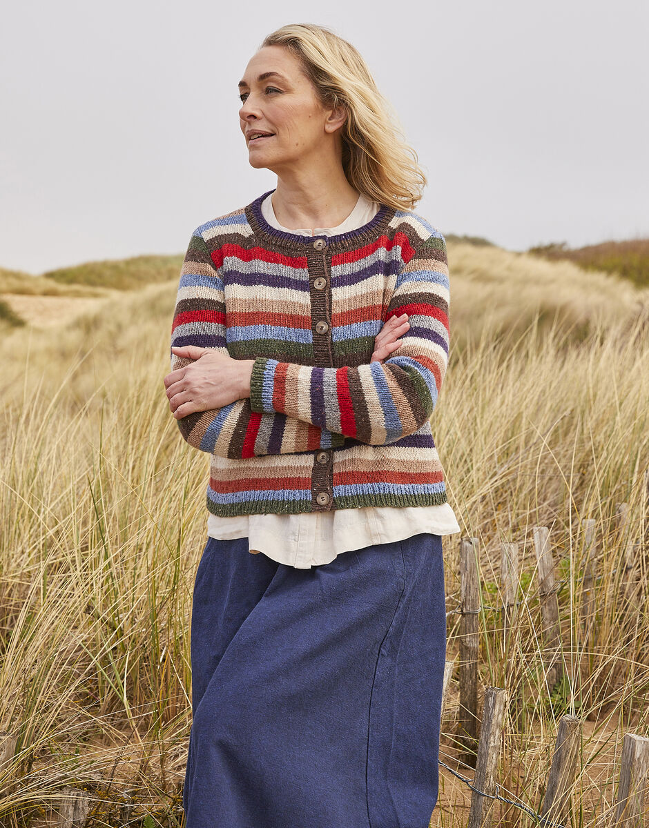 Sirdar Haworth Tweed DK Coast & Country Cardigan Pattern 10693
