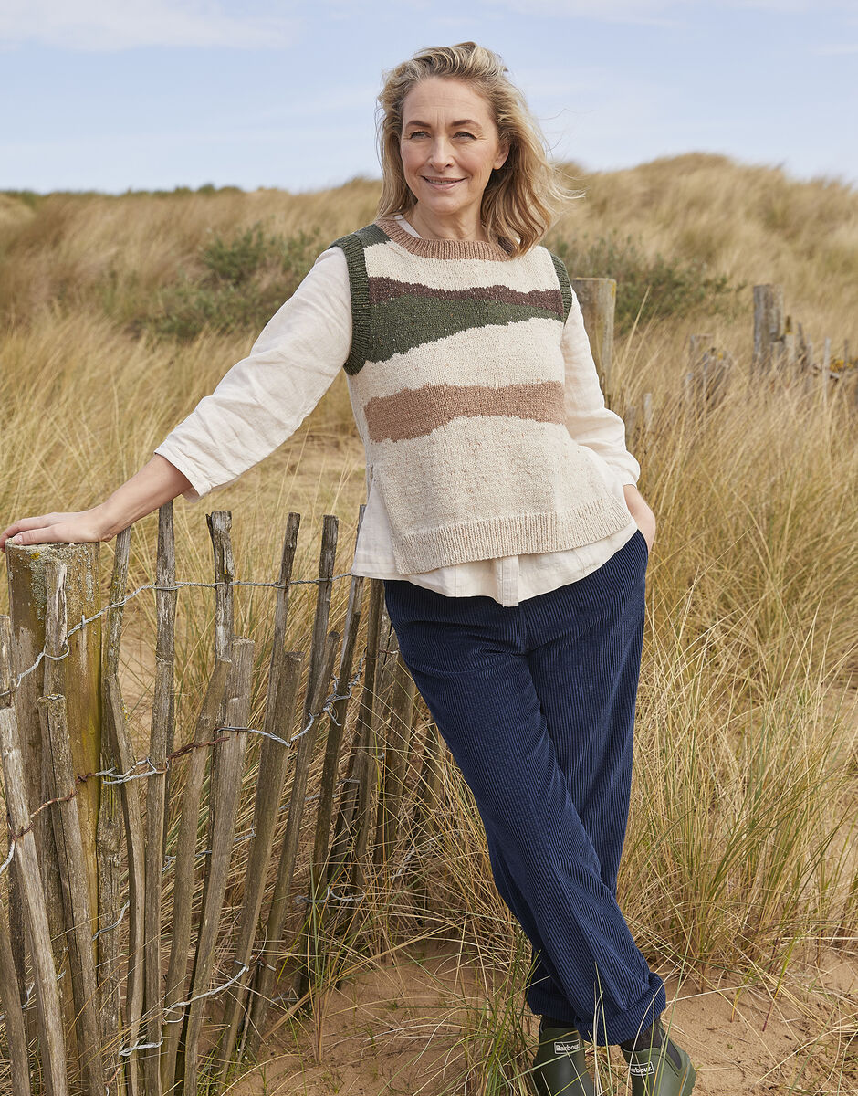 Sirdar Haworth Tweed DK Field Guide Vest Pattern 10695