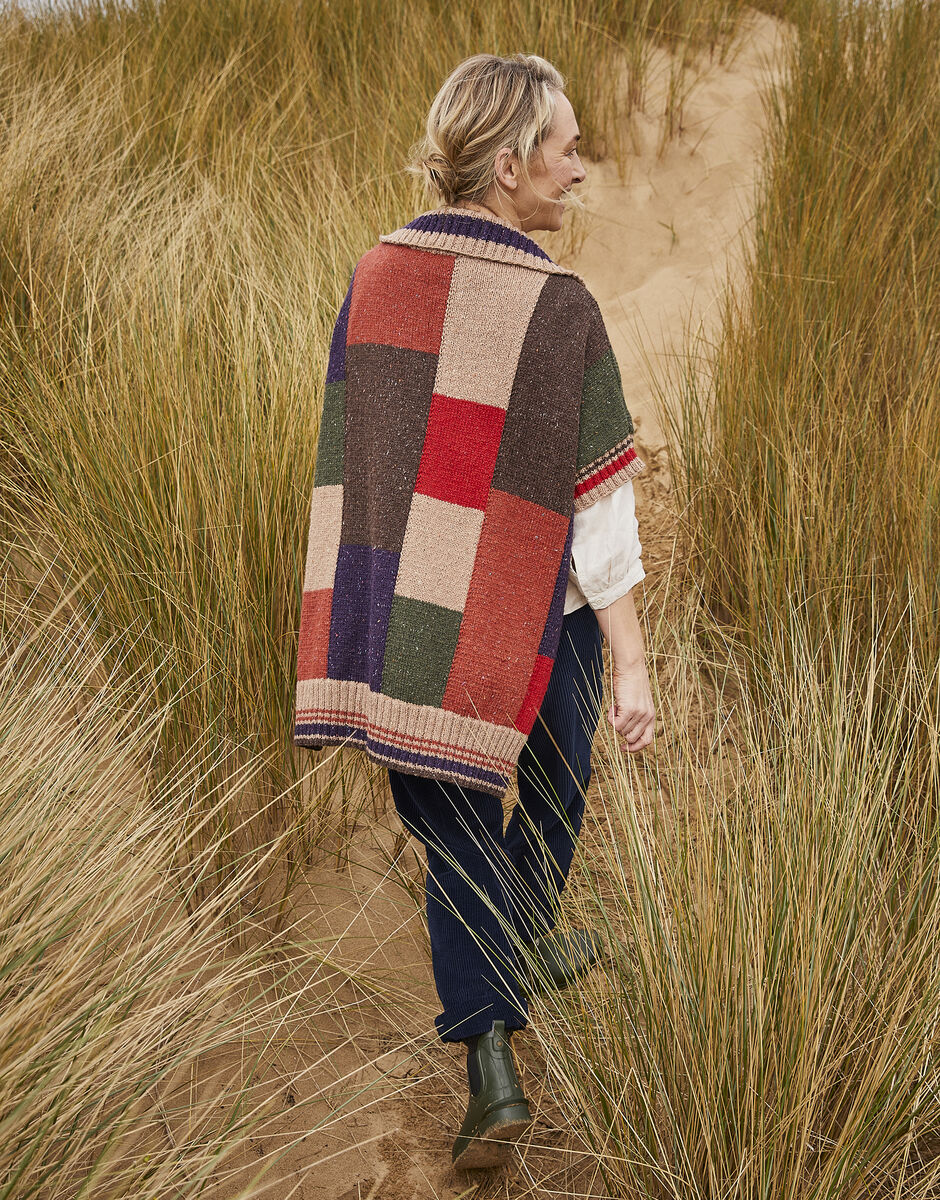 Sirdar Haworth Tweed DK Woodland Walk Poncho Pattern 10697