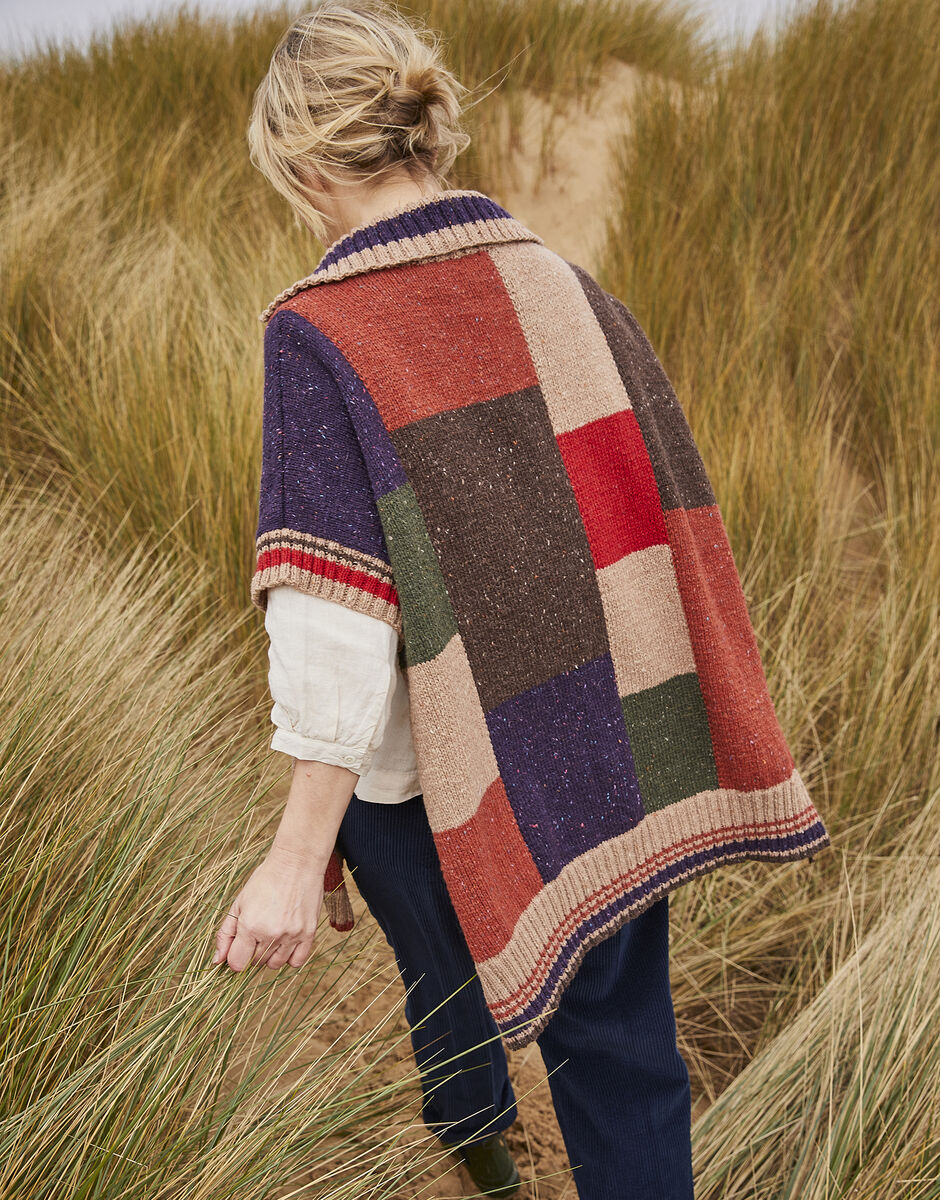 Sirdar Haworth Tweed DK Woodland Walk Poncho Pattern 10697