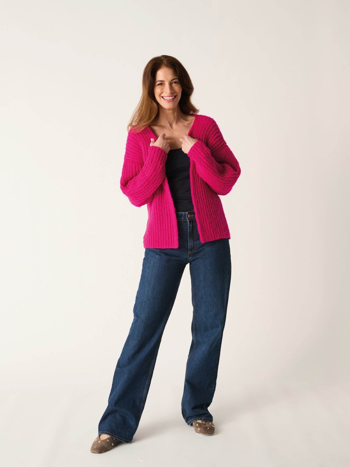 Sirdar Soft Down DK Cardigan Pattern 10879