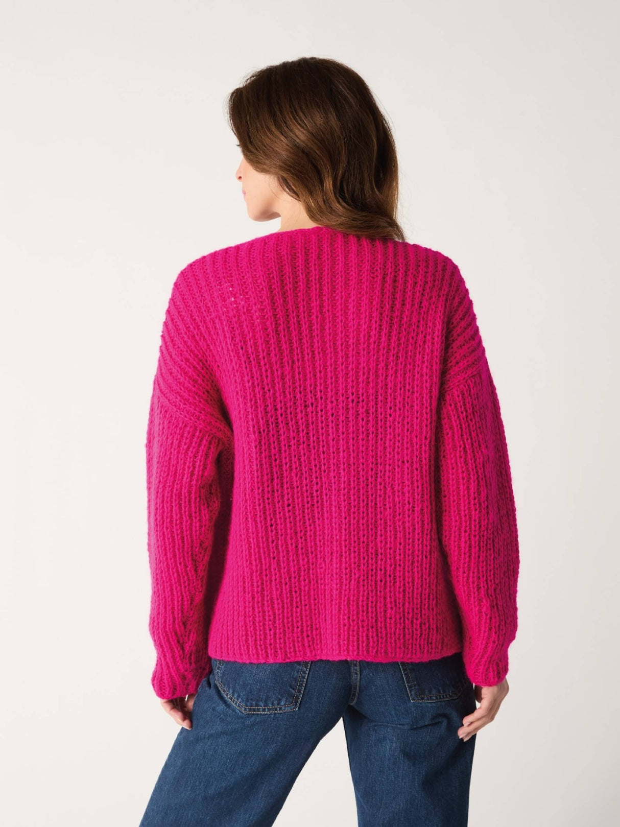 Sirdar Soft Down DK Cardigan Pattern 10879