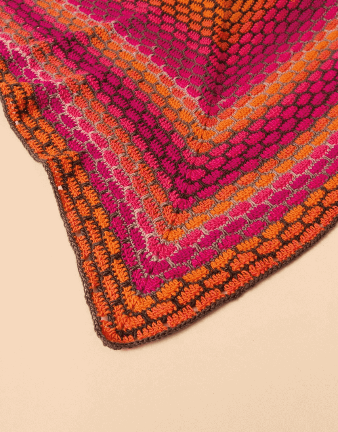 Sirdar Jewelspun Ombre Spectrum Crochet Blanket Pattern 10931