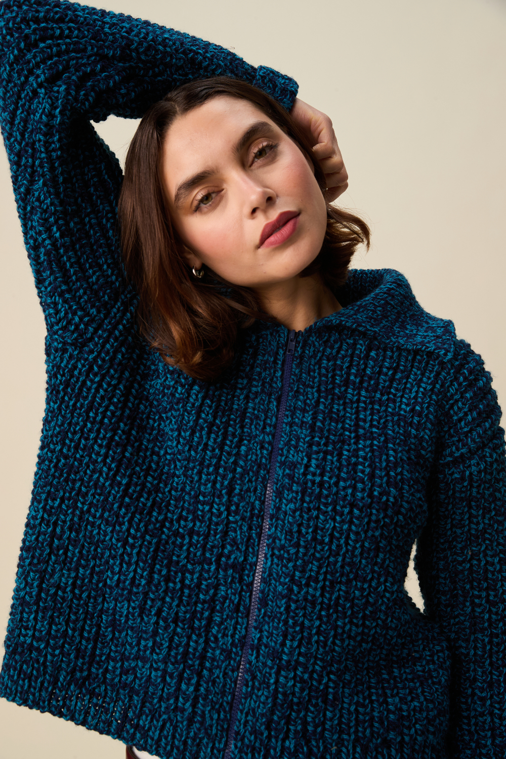 Sirdar Hayfield Bonus Marl Chunky Embrace Collar Cardigan Pattern 10949
