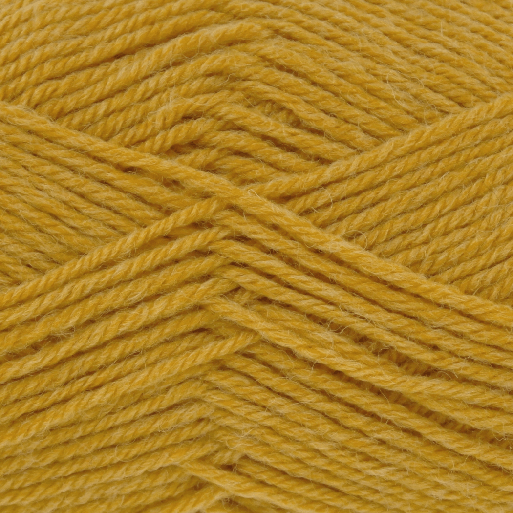 12 x 50g King Cole Majestic DK
