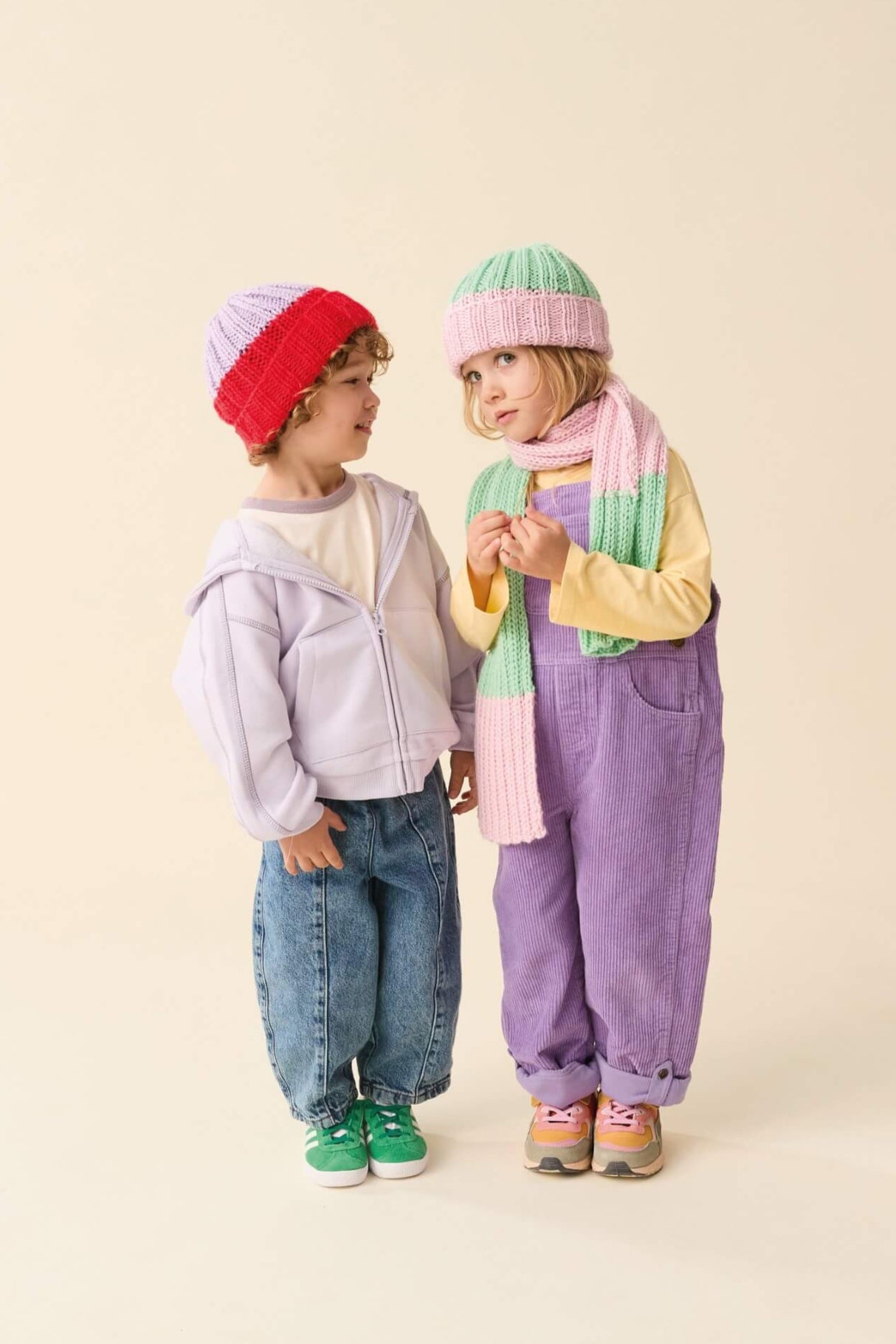 Sirdar Snuggly Chunky Takk Hat & Scarf Set Pattern 2636