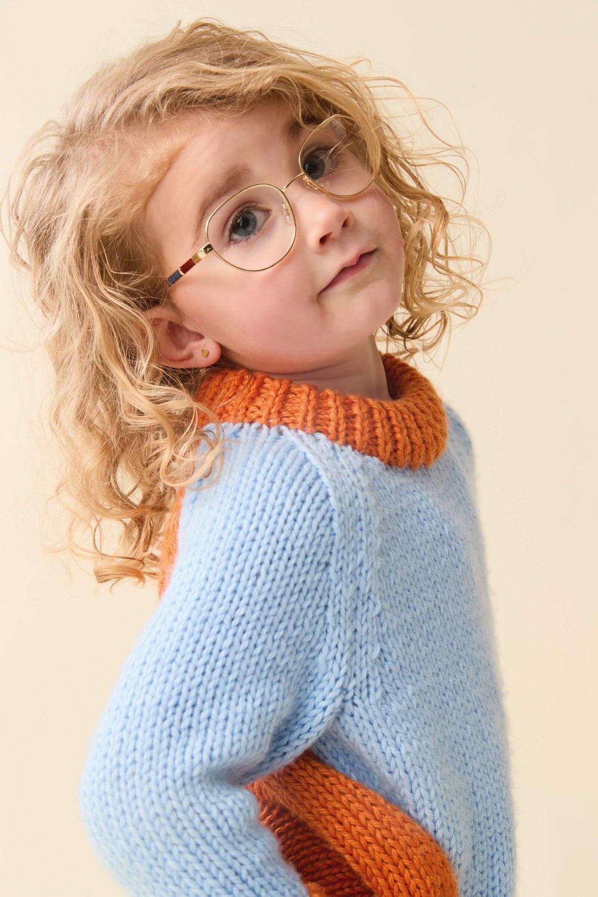 Sirdar Snuggly Chunky Takk Sweater Pattern 2638