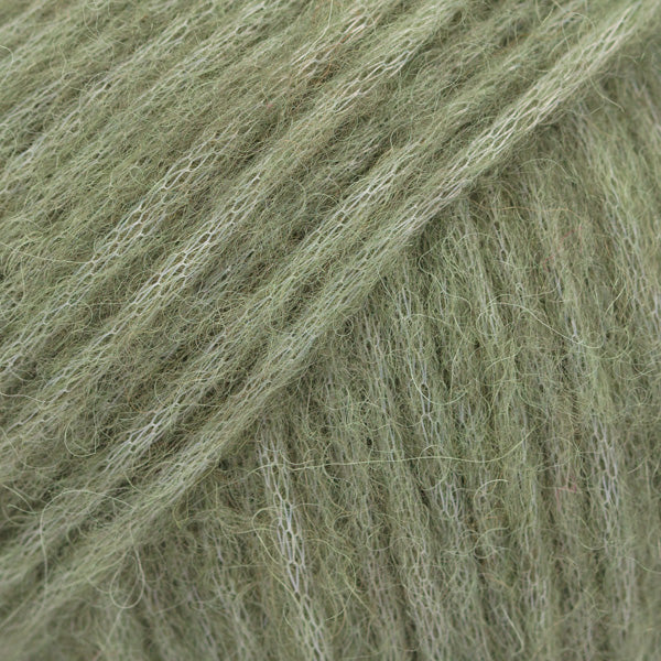 Drops Air Aran 50g