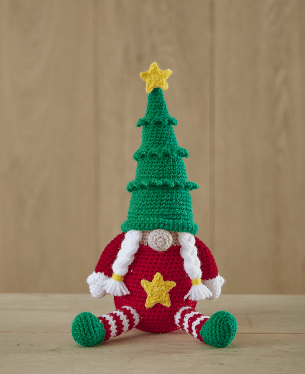 King Cole Christmas Crochet - Book 9