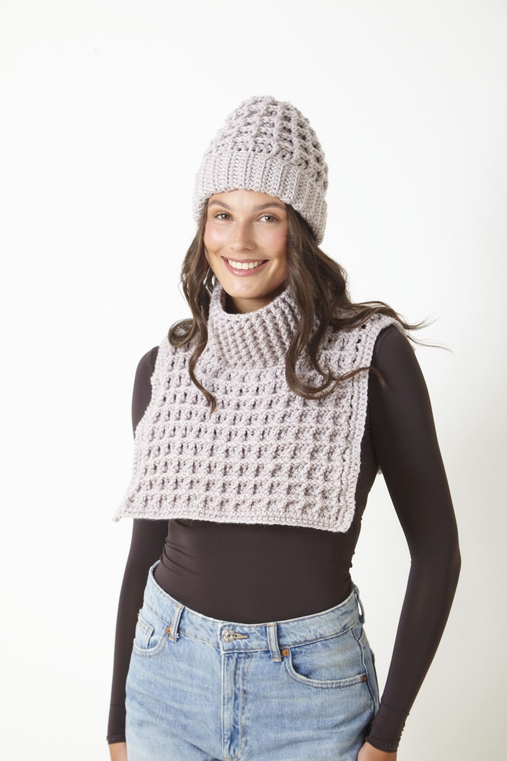 King Cole Dalesway Chunky Accessories Pattern 6442