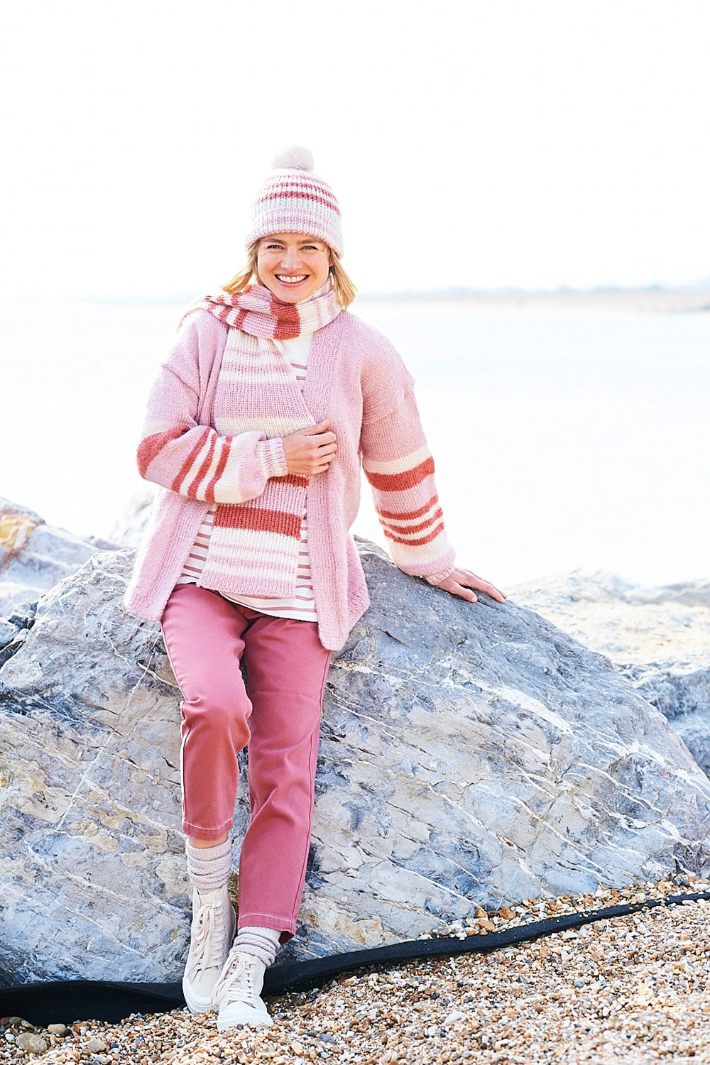 Stylecraft Grace Aran Hat, Scarf & Cardigan Pattern 9926