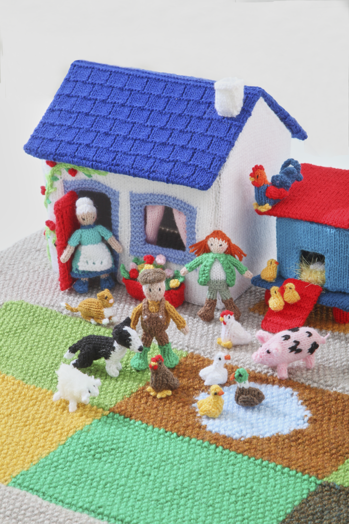 King Cole Foldaway Farmyard Friends – Book One