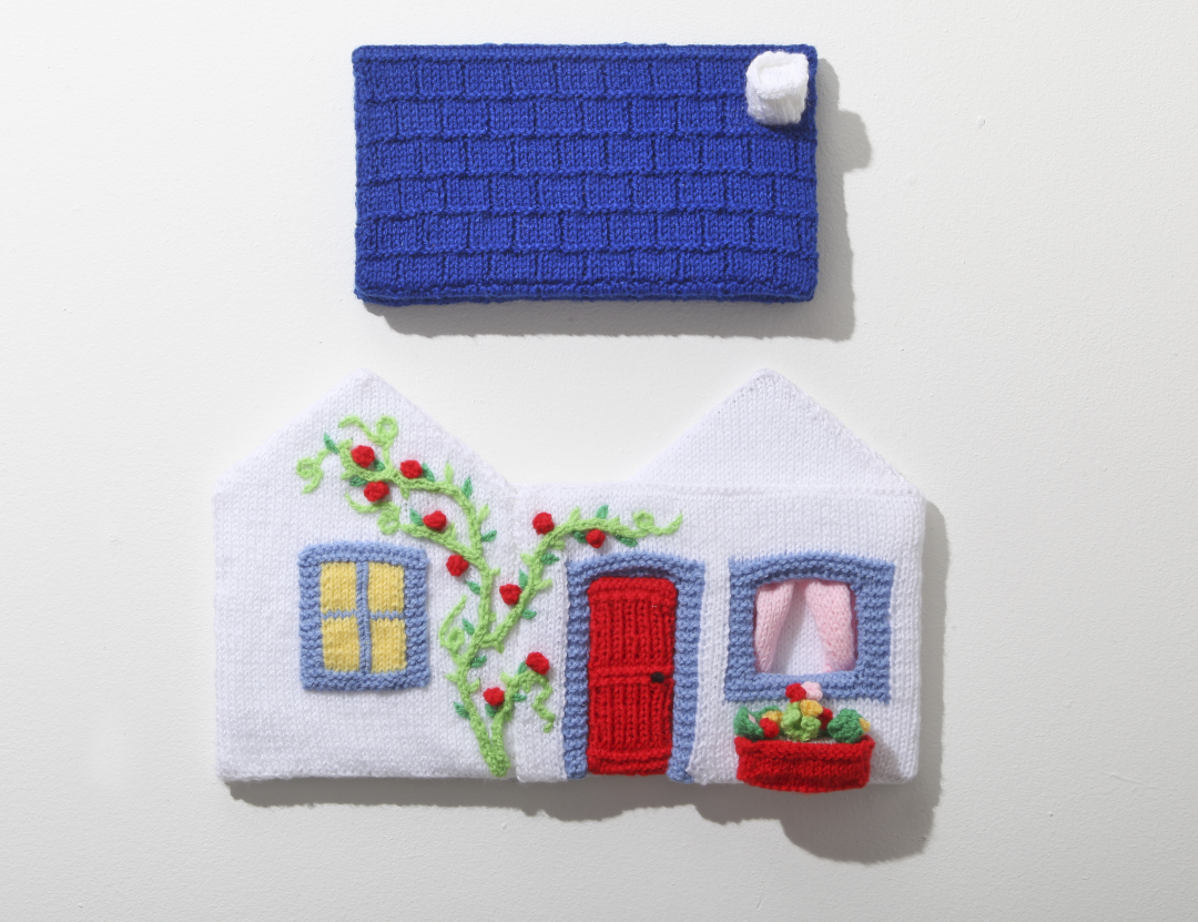 King Cole Foldaway Farmyard Friends – Book One