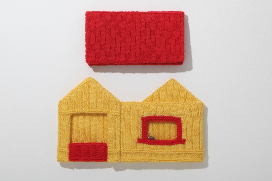 King Cole Foldaway Farmyard Friends – Book One