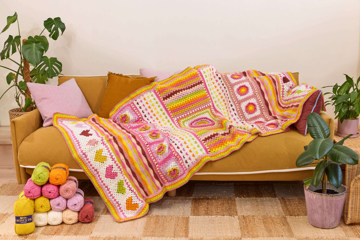 Sirdar Hearts and Flowers Spring Blanket 2025 - Crochet Along (CAL)