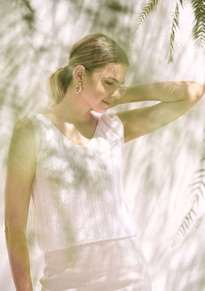 Rowan Mode Sorine Vest Pattern by Quail Studio