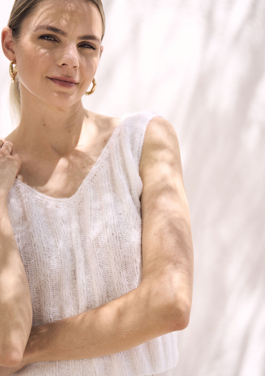 Rowan Mode Sorine Vest Pattern by Quail Studio