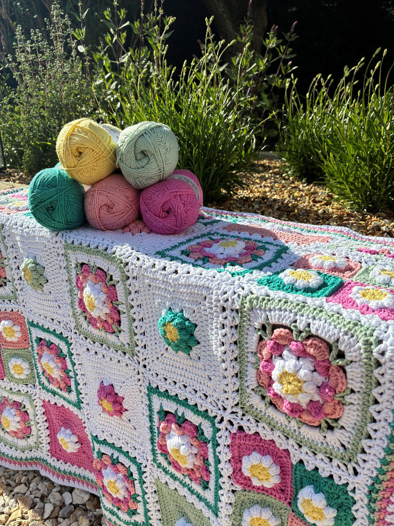 Cygnet Petal Patchwork Blanket 2025 -  Crochet Along (CAL)