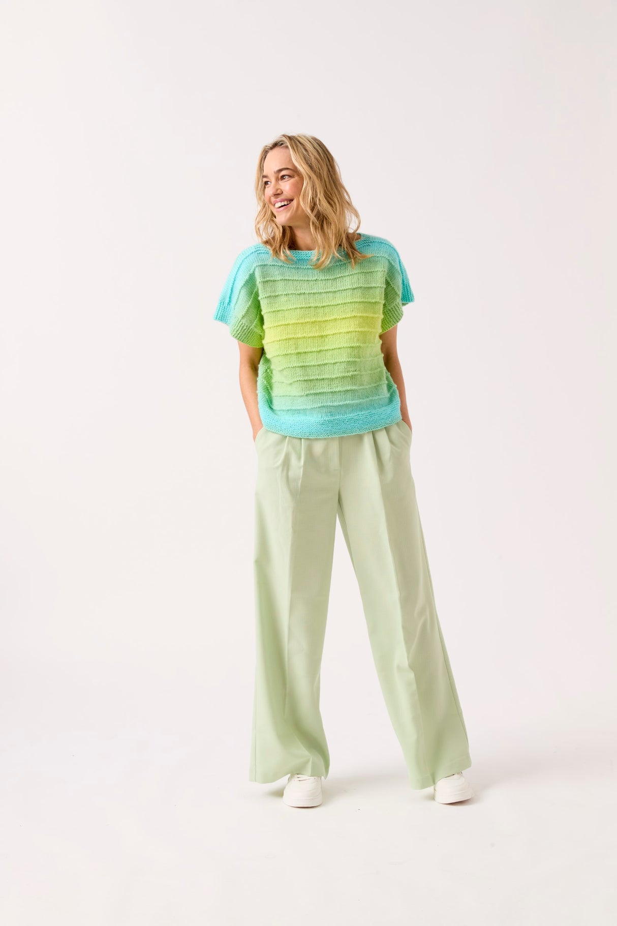 Sirdar Jewelspun Ombre Aran To A Tee Knitted Top Pattern 10843