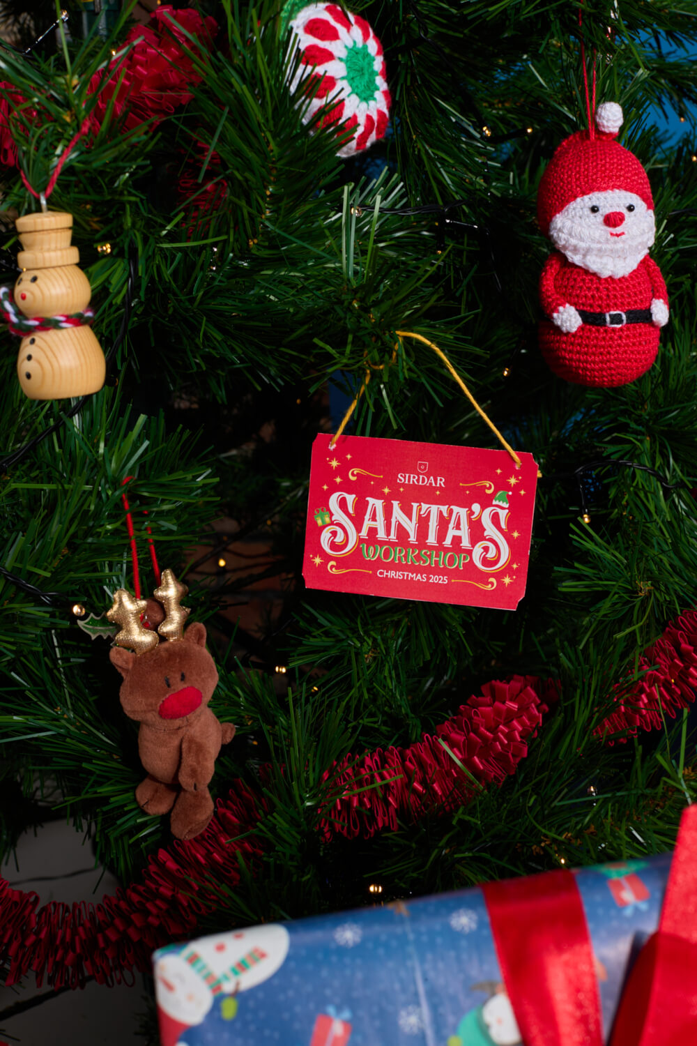 Sirdar Santa's Workshop Christmas Blanket 2025 - Crochet Along (CAL)