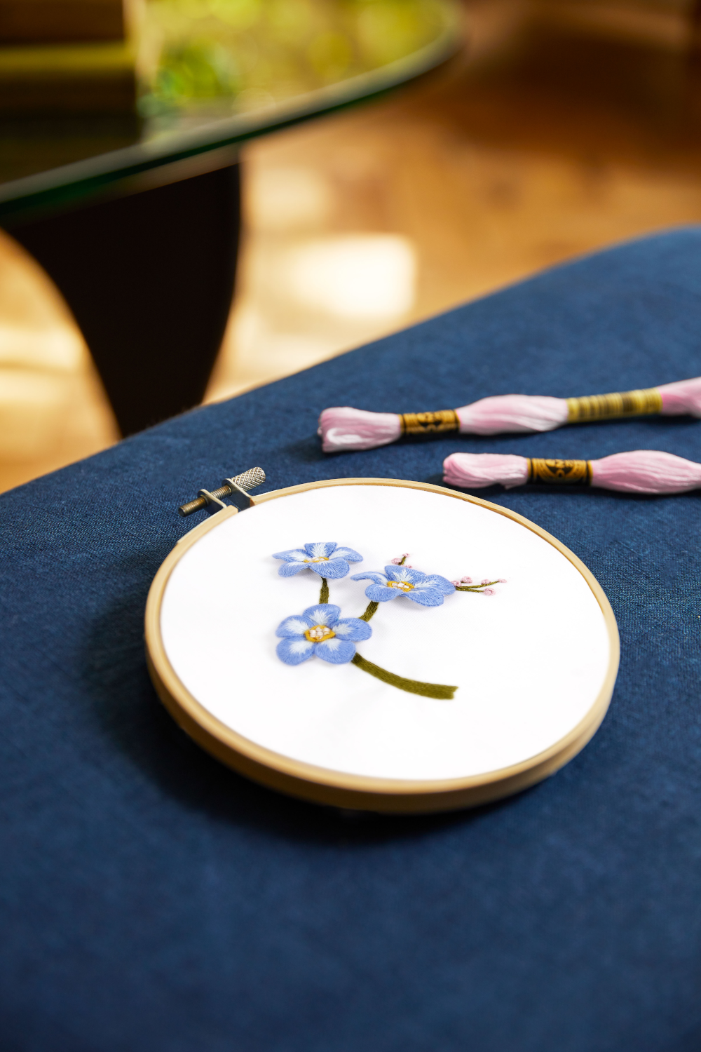 DMC Embroidery Forget Me Not by Pippa Haynes 3D / Stumpwork