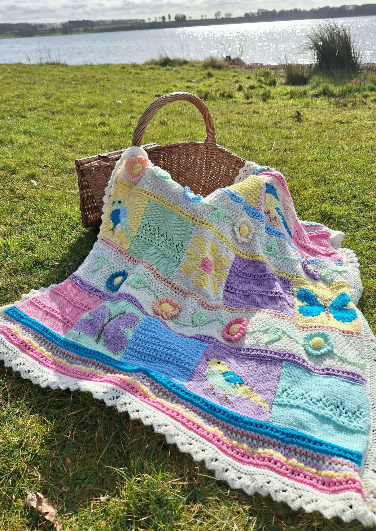 Woolcraft New Fashion DK Joys of Spring Blanket Pattern