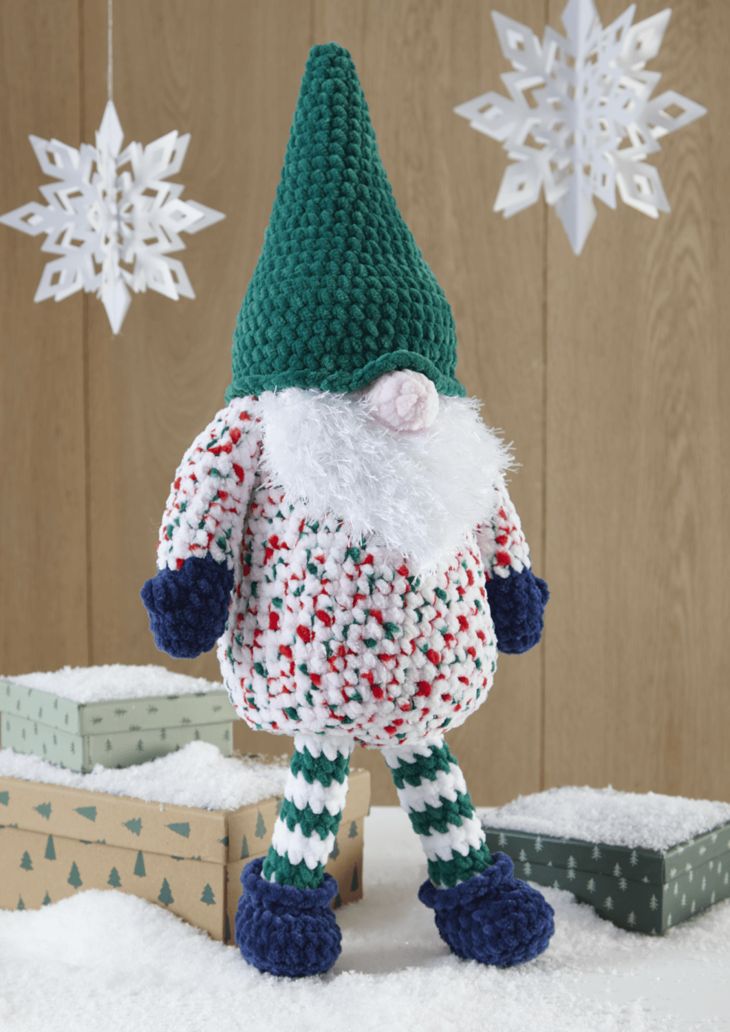 King Cole Christmas Crochet - Book 9