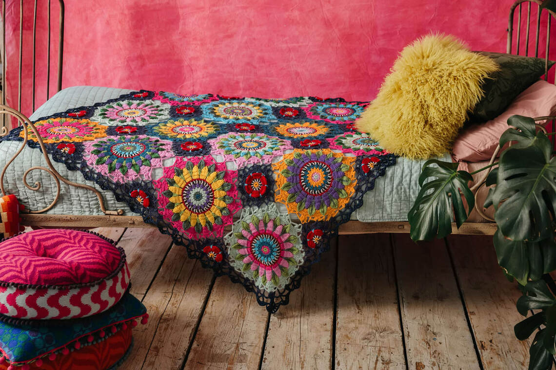 Fields of Gold Blanket By Janie Crow/Lucia Dunn - Yarn Pack