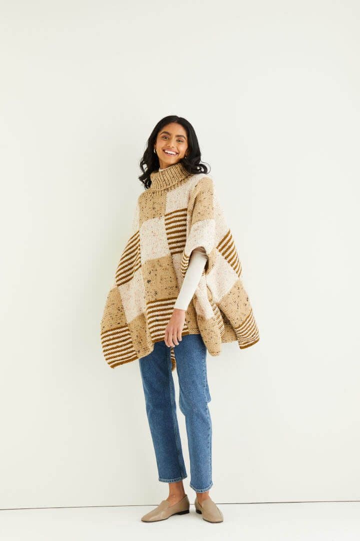 Hayfield Bonus Chunky Tweed Poncho Pattern 10344
