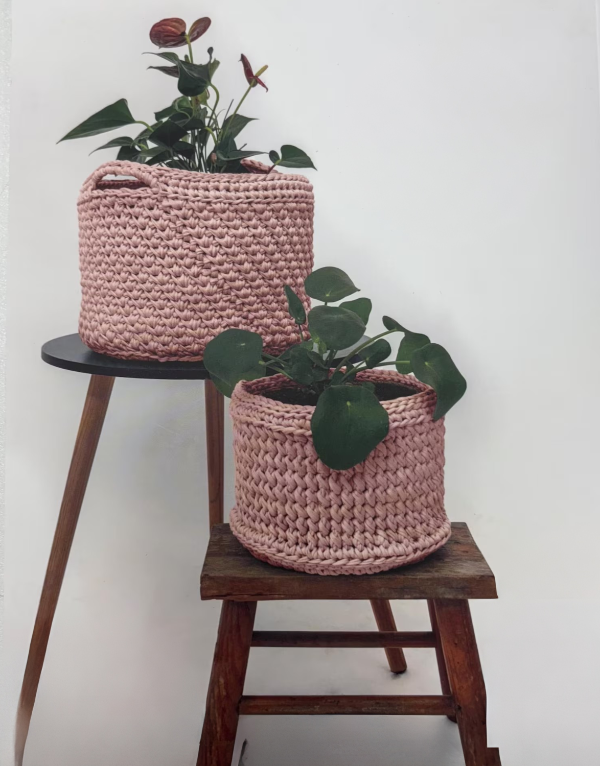 DMC Eco Vita Recycled Cotton T-shirt Yarn Pattern Book 15894