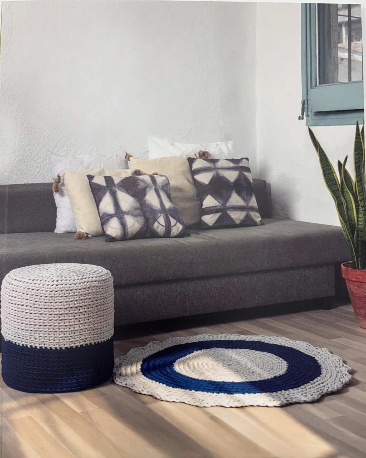 DMC Eco Vita Recycled Cotton T-shirt Yarn Pattern Book 15894