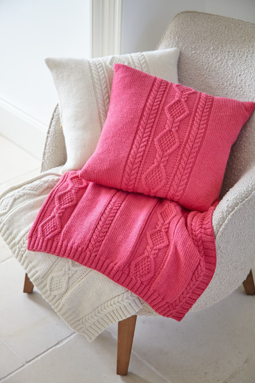 KC Collection Luxury Yak DK by Jenny Watson Book 3