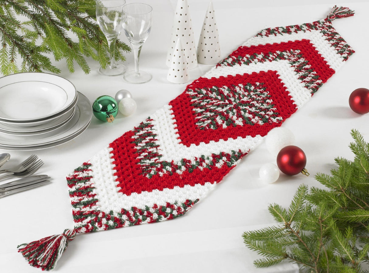 King Cole Christmas Crochet - Book 6