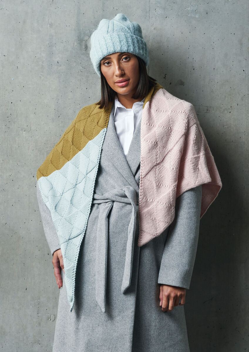 Rowan Alpaca Soft DK EC3 Shawl Pattern By Georgia Farrell