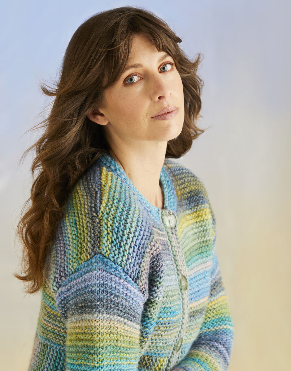 Sirdar Jewelspun Chunky Cardigan Pattern 10704