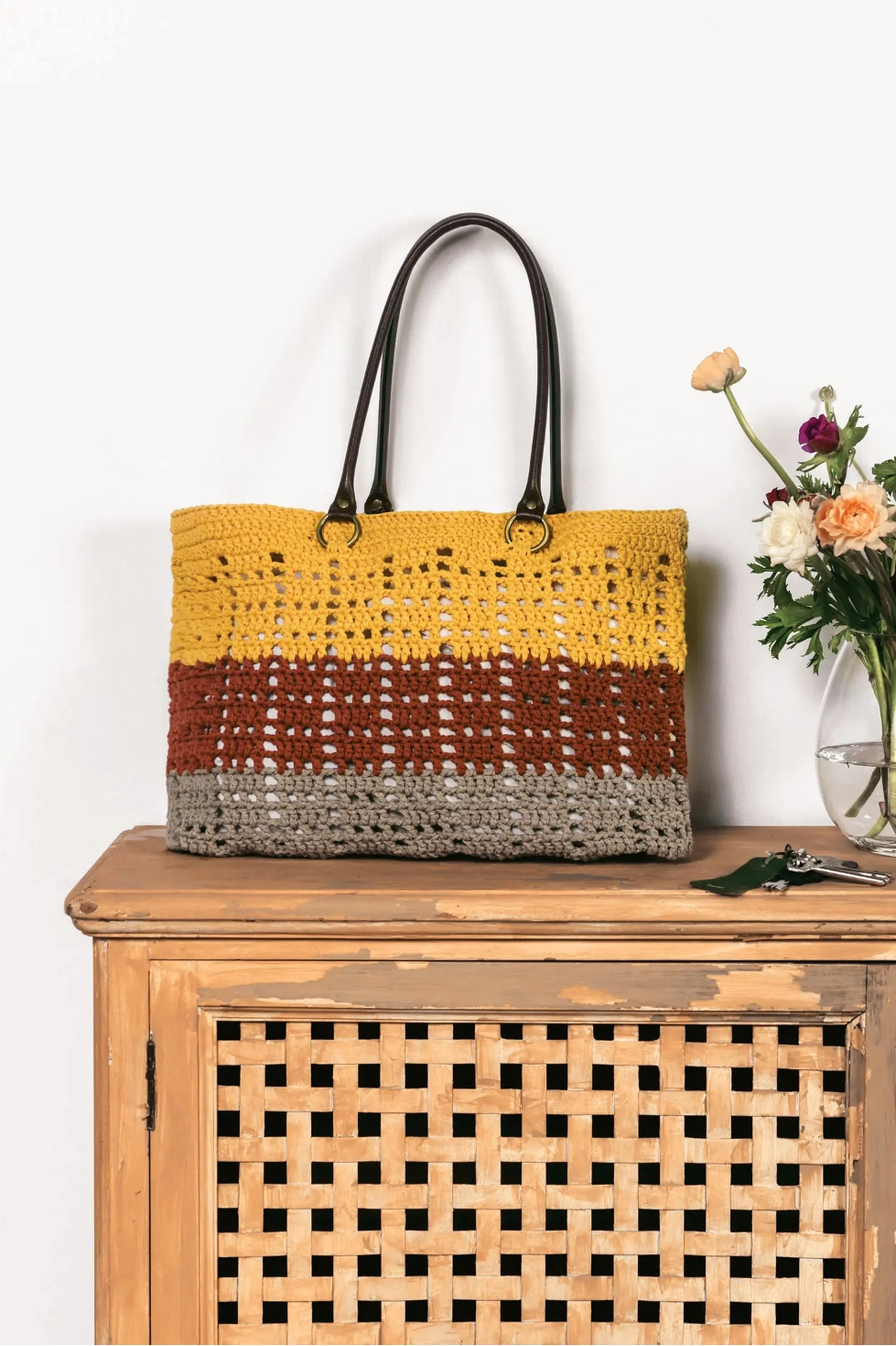 DMC Nova/Eco Vita Recycled Cotton Pattern Book - 15770