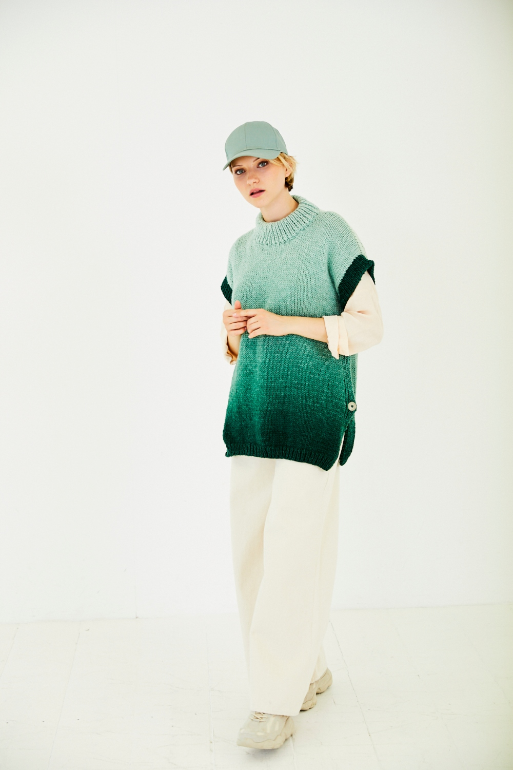 Stylecraft Horizon Chunky Round & Turtle Neck Tank Tops Pattern 10189