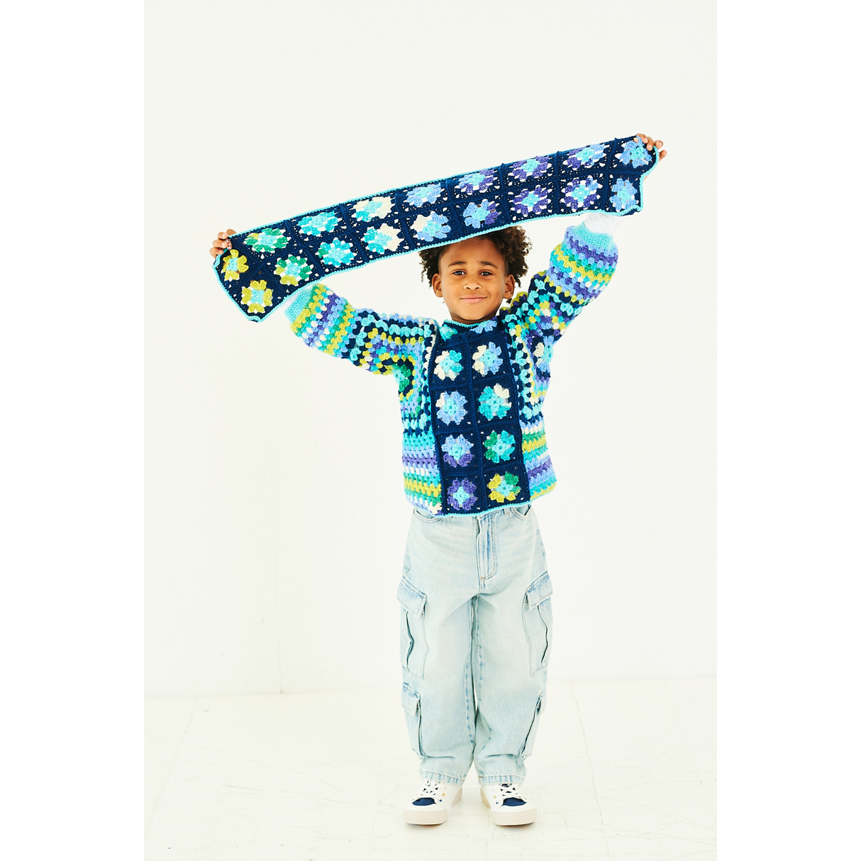 Stylecraft Wondersoft Merry Go Round DK Crocheted Sweater, Cardigan & Scarf Pattern 10198