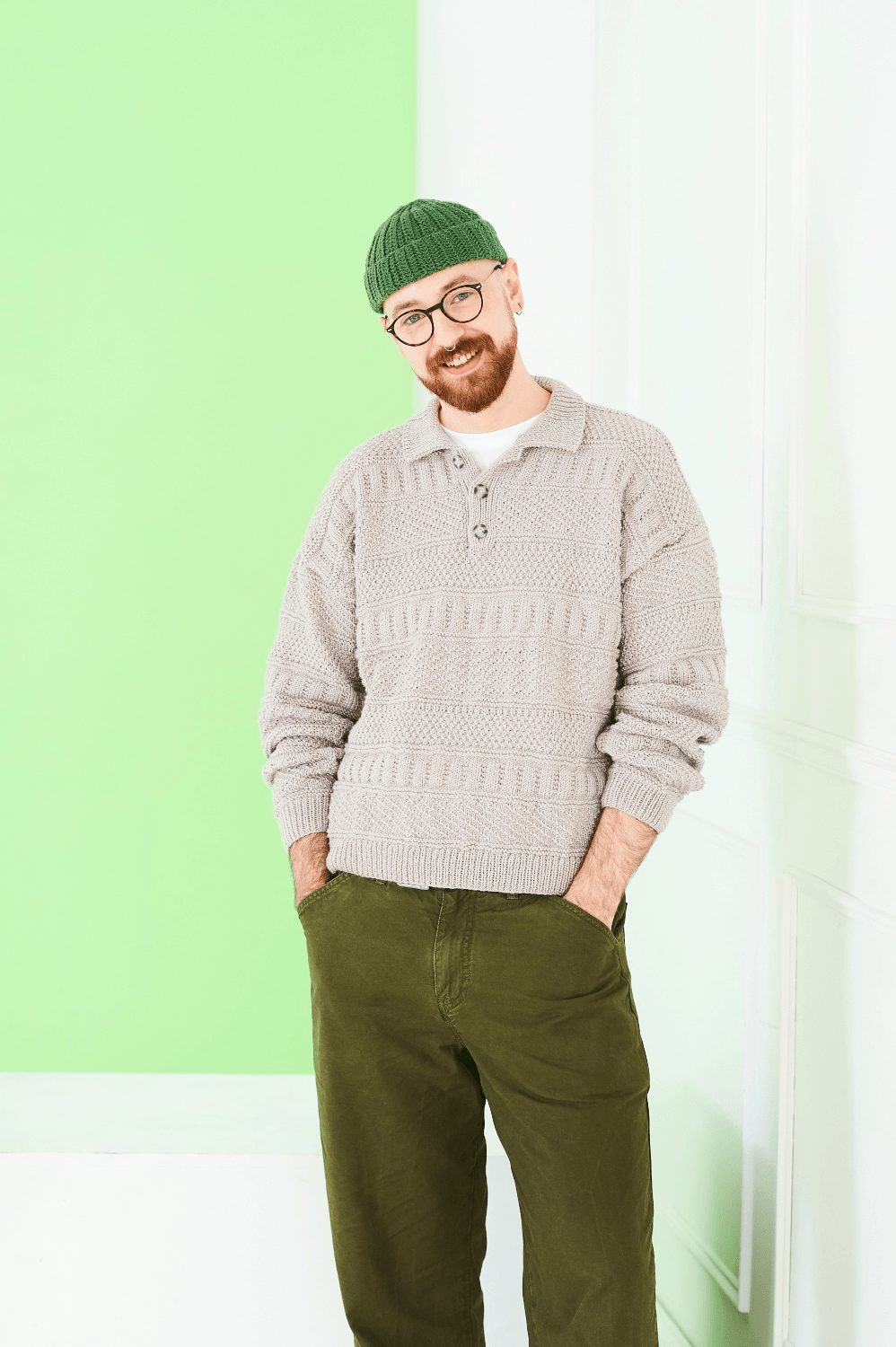Stylecraft Bambino DK Sweaters Pattern 10233