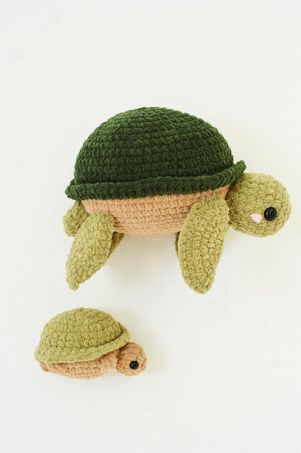 Stylecraft Soft & Cosy Crochet Mama & Baby Turtle Pattern 10277