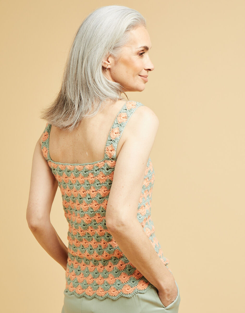 Sirdar No.1 DK Star Burst Button Cami Crochet Pattern 10661