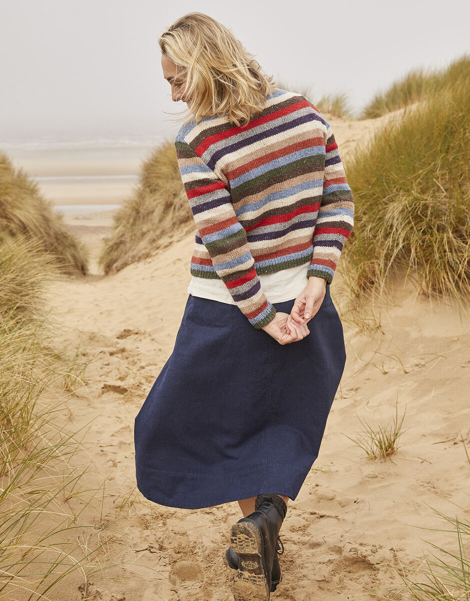 Sirdar Haworth Tweed DK Coast & Country Cardigan Pattern 10693