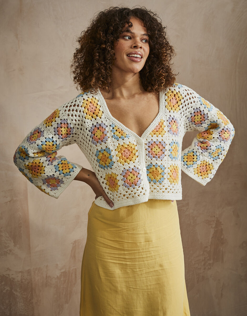 Sirdar Stories DK Urban Hues Cardigan Crochet Pattern 10740