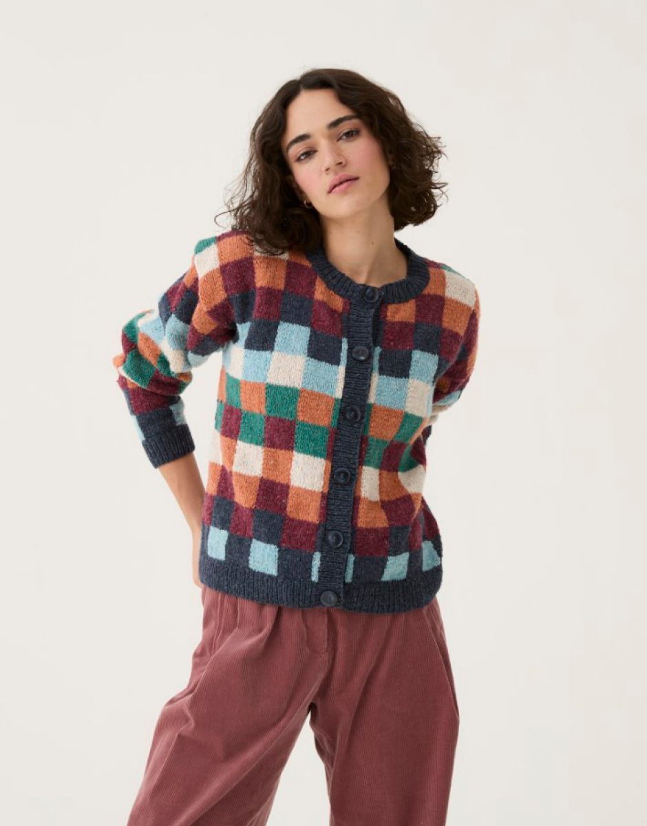 Sirdar Loveful Tweed DK Cardigan Pattern 10776