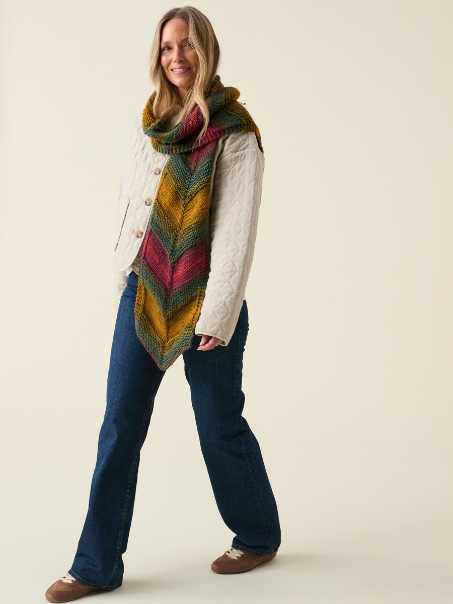 Hayfield Spirit Chunky Chevron Scarf Pattern 10865